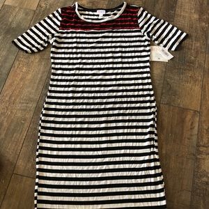 Lularoe size medium Julia